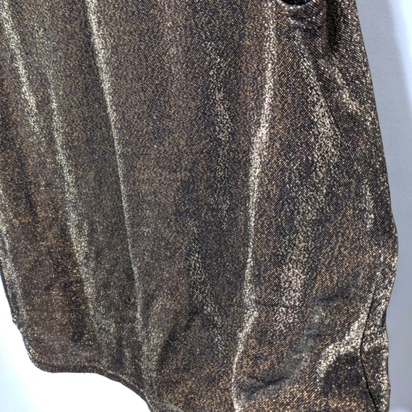 (2/$25) Gloria Vanderbilt shimmery gold sparkle scoop neck sleeveless blouse - Picture 4 of 8